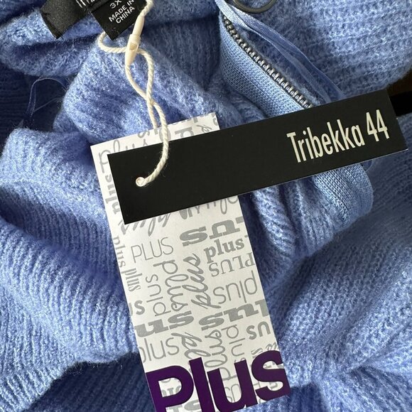 TRIBEKKA 44 PLUS SIZES - COZY BABY BLUE POLO WITH ZIPPER - NWT - Picture 2 of 5